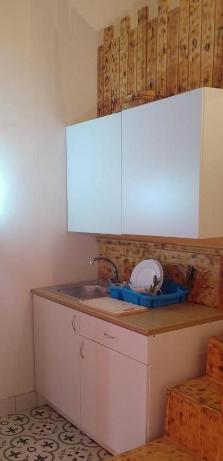 Triesti Home Victoria Bagian luar foto